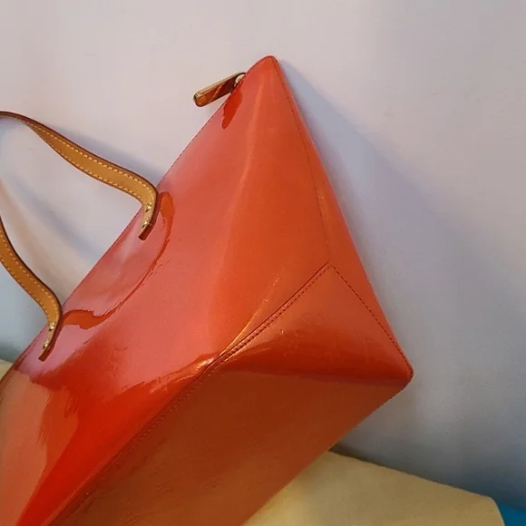 Louis vuitton Vernis Bellevue PM - Picture 14 of 16